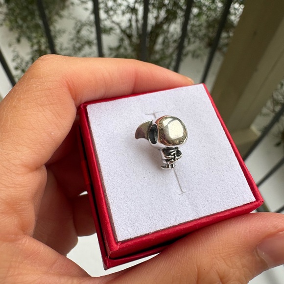 Harry Potter Silver Dobby the elf Charm - Picture 5 of 5